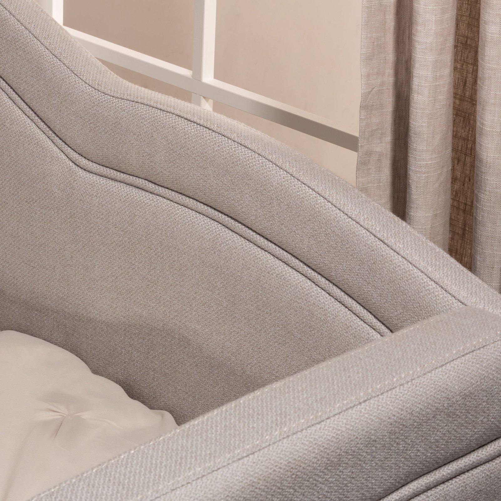 Hillsdale-Furniture-Jasmine-Dove-Grey-Daybed-with-Trundle-8b902037-7ab6-4286-a02a-5c2fd3215f75-scaled-1.jpg