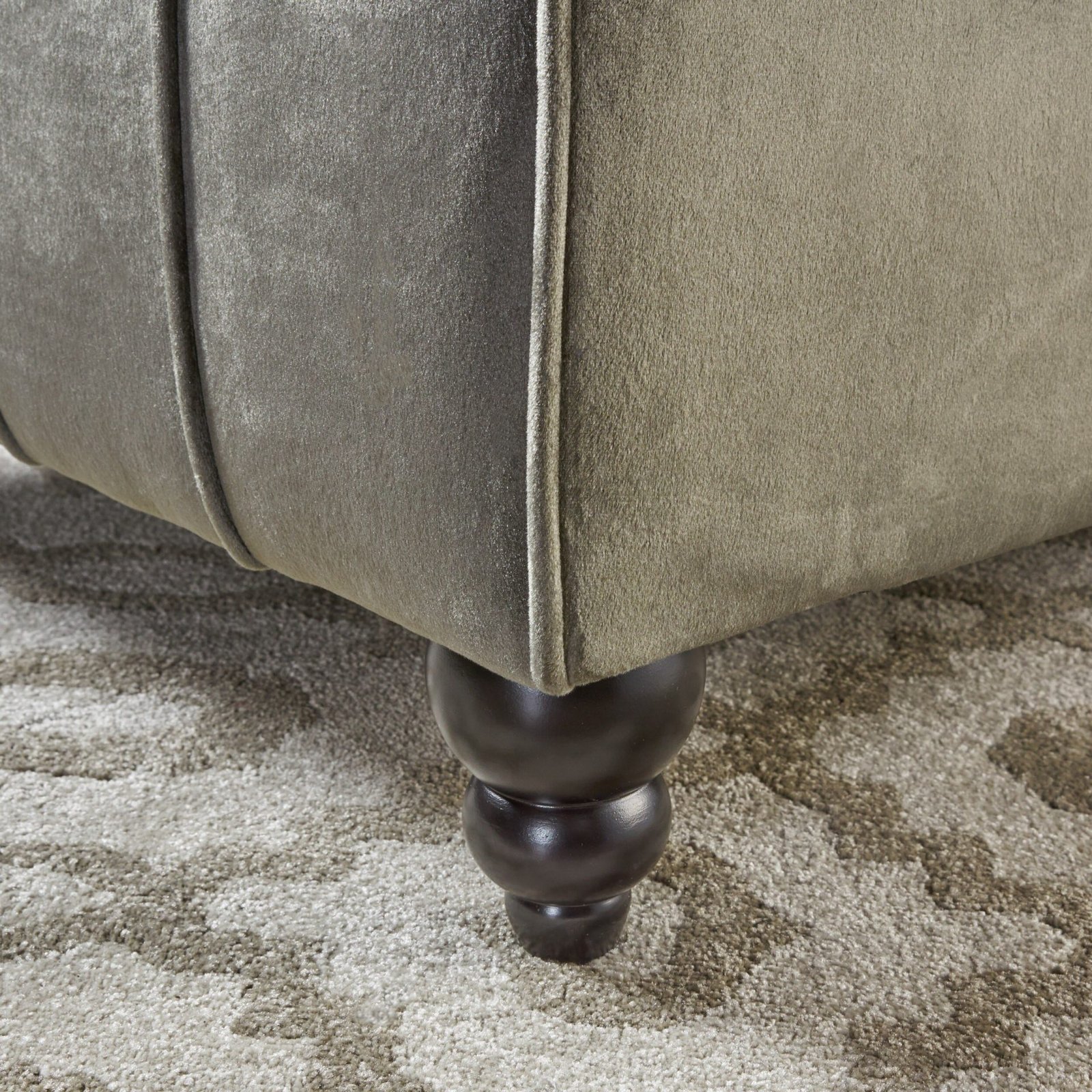Rubie-Velvet-Chaise-by-Christopher-Knight-Home-da5ff970-a98f-438e-b817-2ae8db296810.jpg